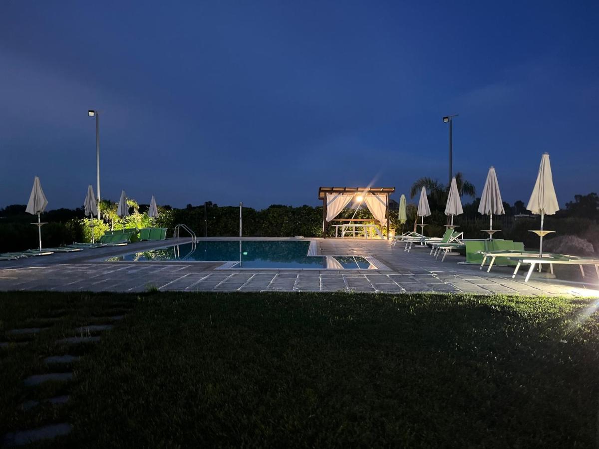 A Lu Fanizza Bed and Breakfast Cutrofiano Buitenkant foto